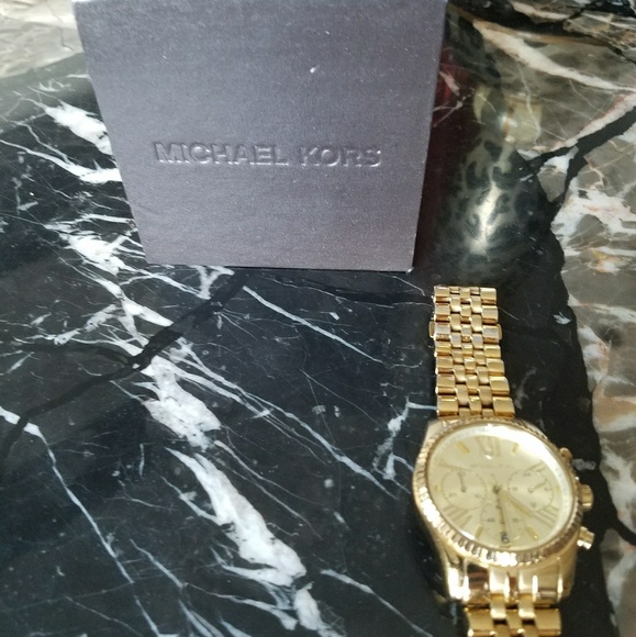 Michael kors watch - Picture 3 of 6